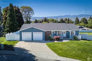 2038 Autumn Dr, East Wenatchee, WA 98802 - Photo 1