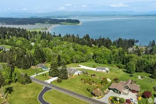 827 Michael Way, Camano Island, WA 98282 - Photo 31