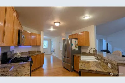 2733 143rd Street SW #D, Lynnwood, WA 98087 - Photo 9