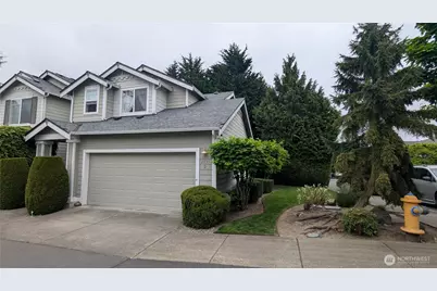 2733 143rd Street SW #D, Lynnwood, WA 98087 - Photo 1