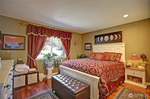 4076 S Camano Dr S, Camano Island, WA 98282 - Photo 21