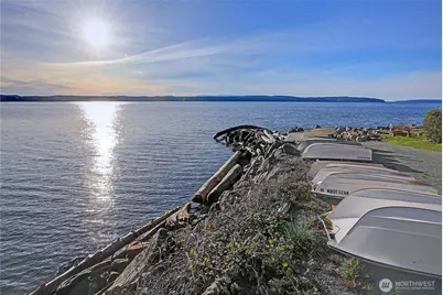 4076 S Camano Drive S, Camano Island, WA 98282 - Photo 33