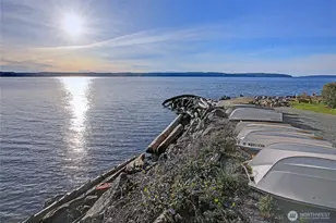 4076 S Camano Dr S, Camano Island, WA 98282 - Photo 33
