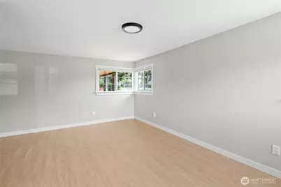 1717 S 18th Street, Mount Vernon, WA 98274 - Photo 17