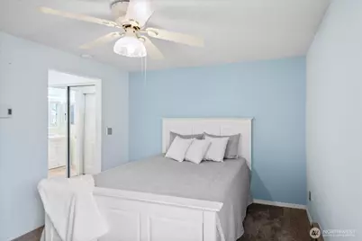 127 SW 154th Street #106, Burien, WA 98166 - Photo 17