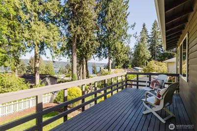 7530 Navajo Trail NE, Bremerton, WA 98311 - Photo 5