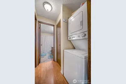 2034 14th Avenue W #104, Seattle, WA 98119 - Photo 11