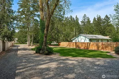 1730 Island Drive NW, Olympia, WA 98502 - Photo 15