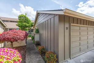605 Peardale Ln, Longview, WA 98632 - Photo 3