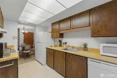 4737 W Lake Sammamish Parkway SE #A202, Issaquah, WA 98027 - Photo 7
