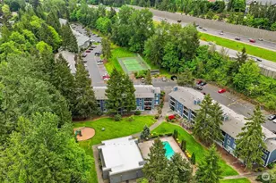 4737 W Lake Sammamish Pkwy SE, Issaquah, WA 98027 - Photo 15