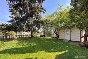 240 Motor Ave, Port Angeles, WA 98362 - Photo 3