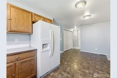 573 S James Avenue, East Wenatchee, WA 98802 - Photo 13