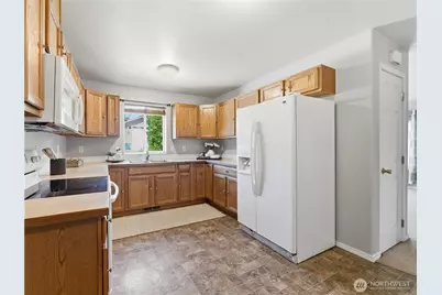 573 S James Avenue, East Wenatchee, WA 98802 - Photo 11
