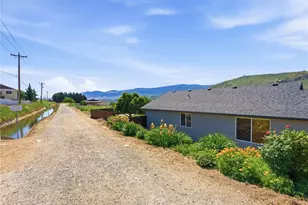 573 S James Ave, East Wenatchee, WA 98802 - Photo 33