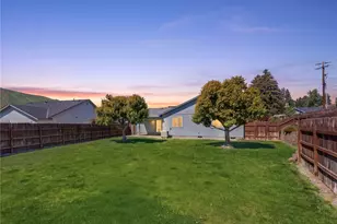 573 S James Ave, East Wenatchee, WA 98802 - Photo 31