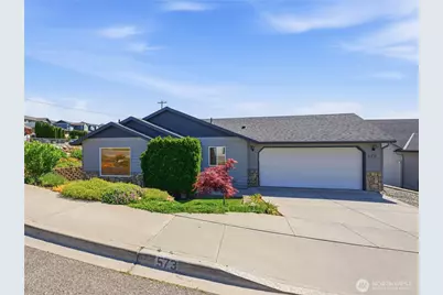 573 S James Avenue, East Wenatchee, WA 98802 - Photo 3