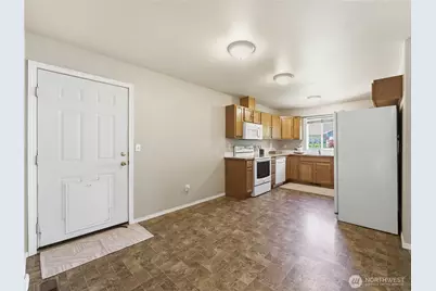 573 S James Avenue, East Wenatchee, WA 98802 - Photo 17