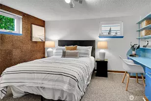 12727 Dayton Ave N, Seattle, WA 98133 - Photo 27