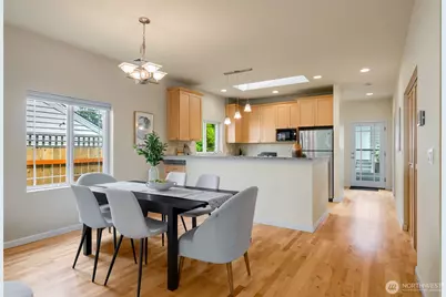 7910 20th Avenue SW, Seattle, WA 98106 - Photo 11