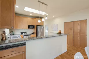 7910 20th Ave SW, Seattle, WA 98106 - Photo 13