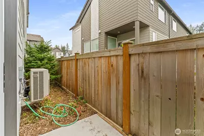 13628 Manor Way #C4, Lynnwood, WA 98087 - Photo 35
