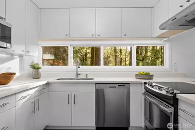 4241 155th Place SE #4-4, Bellevue, WA 98006 - Photo 3