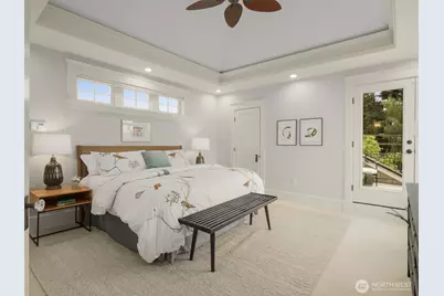 1423 Nob Hill Avenue N, Seattle, WA 98109 - Photo 15