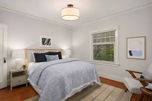 1423 Nob Hill Ave N, Seattle, WA 98109 - Photo 13
