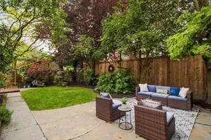 1423 Nob Hill Ave N, Seattle, WA 98109 - Photo 33