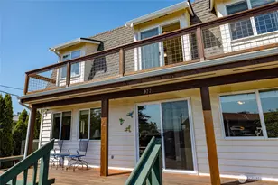 977 Moonraker Dr, Freeland, WA 98249 - Photo 3