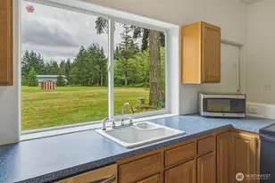 145 Talkeetna Hts Pl, Longview, WA 98632 - Photo 11