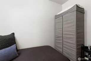 4725 15th Ave NE, Seattle, WA 98105 - Photo 13