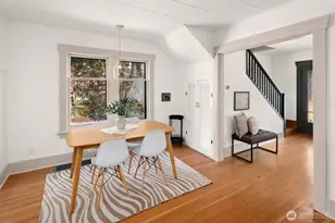 457 N 65th St, Seattle, WA 98103 - Photo 11