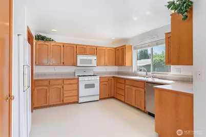 4749 Moonglow Place, Blaine, WA 98230 - Photo 7