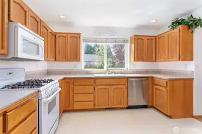 4749 Moonglow Place, Blaine, WA 98230 - Photo 9