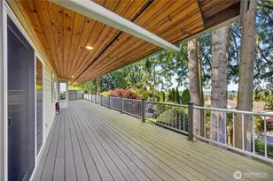 17282 Meadow Ln, Mount Vernon, WA 98274 - Photo 19