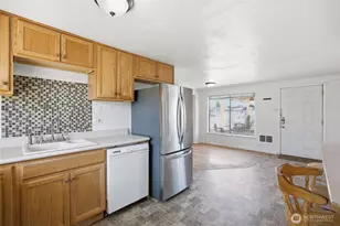 1602 W Fern Dr, Moses Lake, WA 98837 - Photo 15