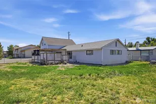 1602 W Fern Dr, Moses Lake, WA 98837 - Photo 3