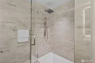 889 Ave Sq NE, Bellevue, WA 98004 - Photo 11