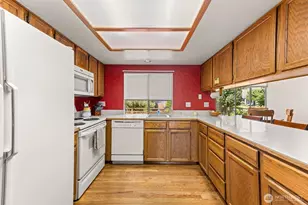 22127 109th Pl SE, Kent, WA 98031 - Photo 13