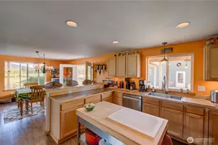 31 Blue Skies Ln, Cathlamet, WA 98612 - Photo 9