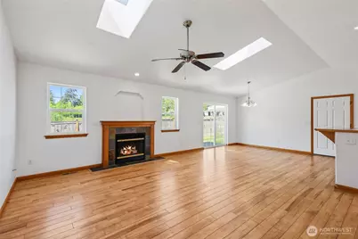 2511 N 30th Street, Mount Vernon, WA 98273 - Photo 11