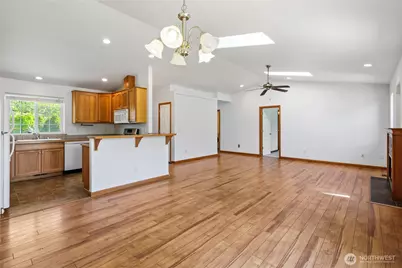 2511 N 30th Street, Mount Vernon, WA 98273 - Photo 17