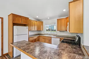 2511 N 30th St, Mount Vernon, WA 98273 - Photo 13