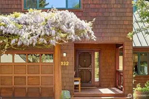 932 NW Nakata Ave, Bainbridge Island, WA 98110 - Photo 3
