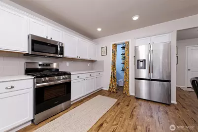 501 NE Ridge Point Boulevard, Belfair, WA 98528 - Photo 17