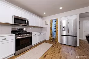 501 NE Ridgepoint Blvd, Belfair, WA 98528 - Photo 17