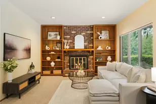 24214 SE 18th Pl, Sammamish, WA 98075 - Photo 17