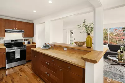 14011 98th Avenue NE, Kirkland, WA 98034 - Photo 11